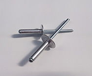 DIN 7337 nagyfejű Popszegecs nagyfejű, nyitott, Alu-Acél, Horganyzott, 4,8x12/14 termék fő termékképe